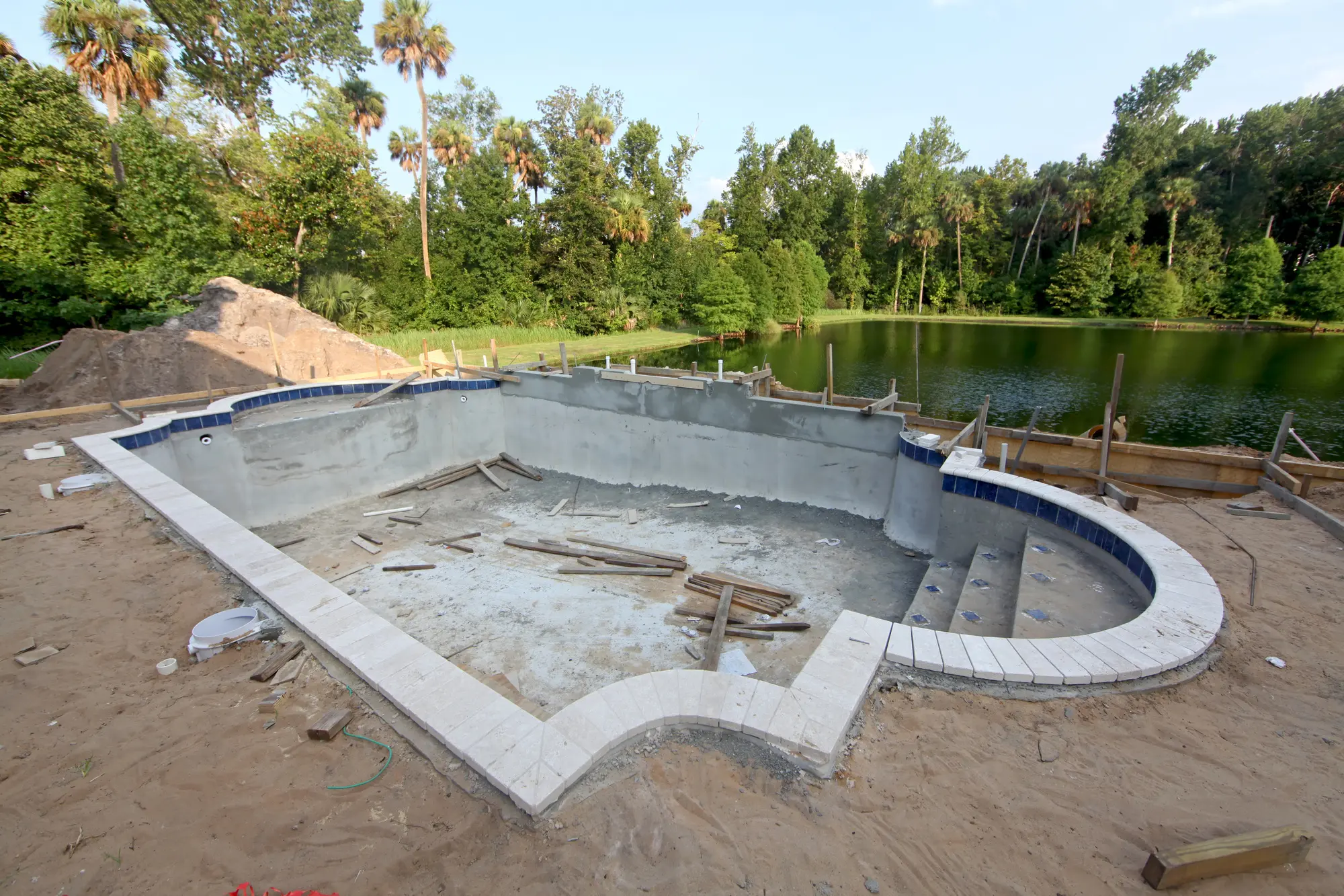 Swimming Pool Construction – GND Tiles